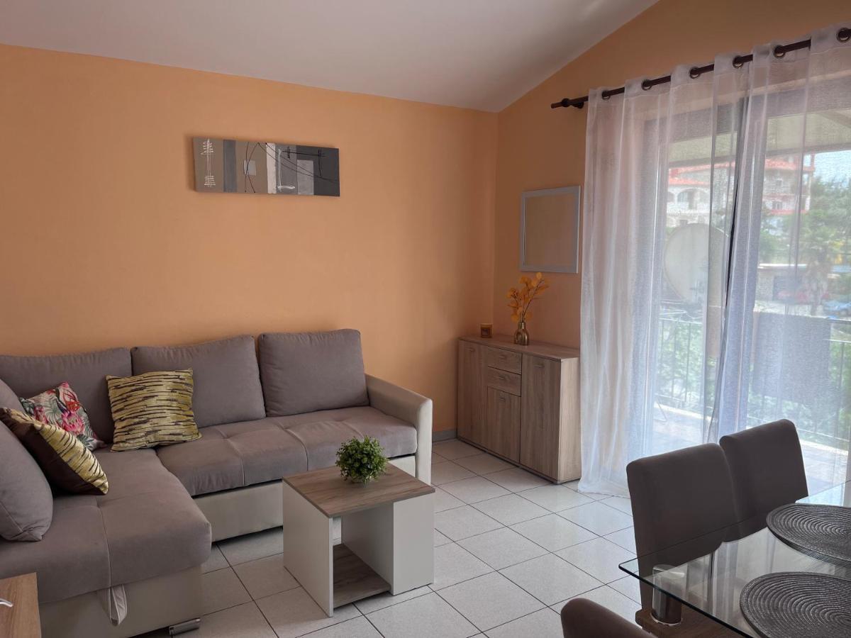Apartments Villa Mirella Traù Esterno foto