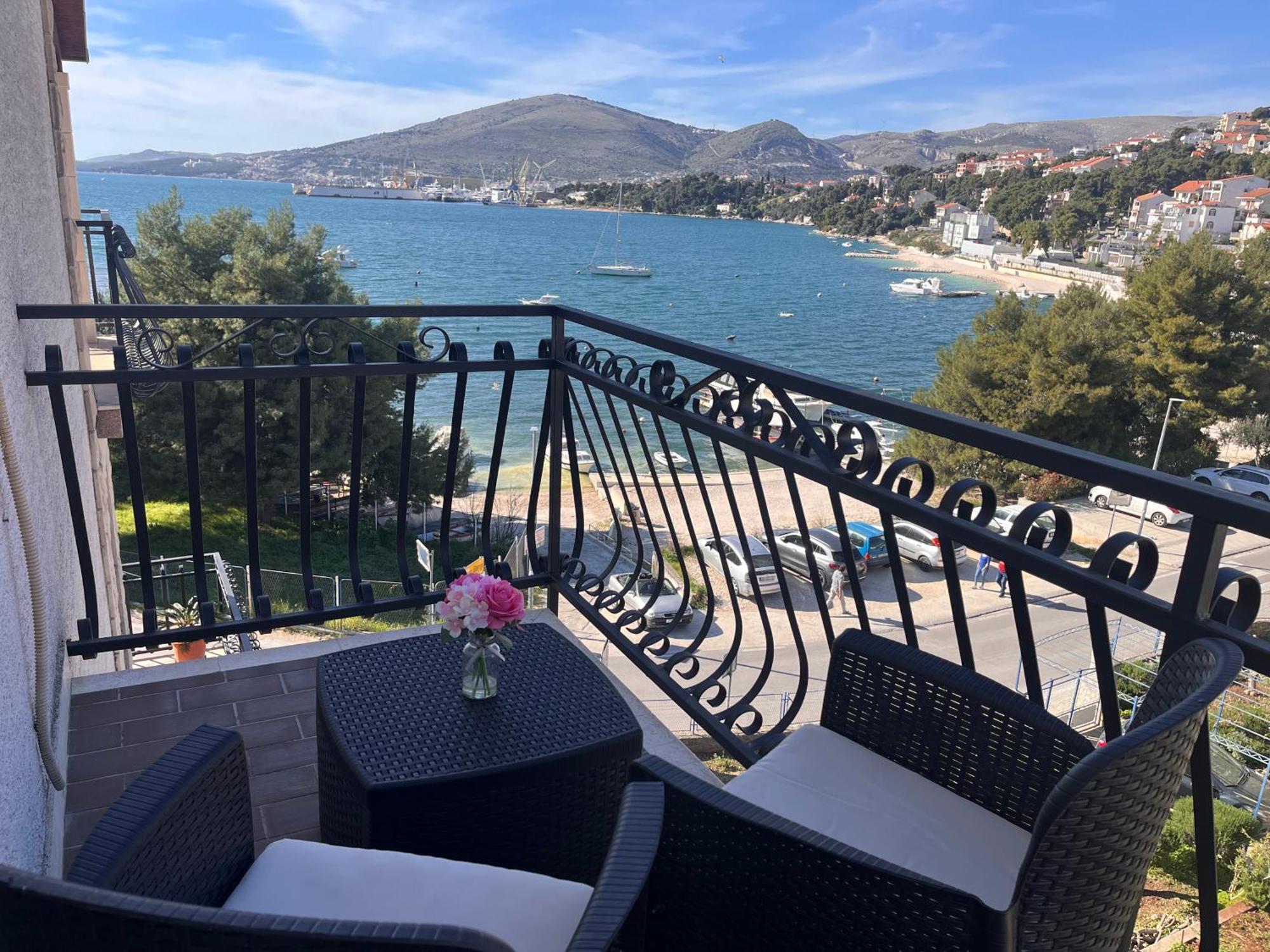 Apartments Villa Mirella Traù Esterno foto