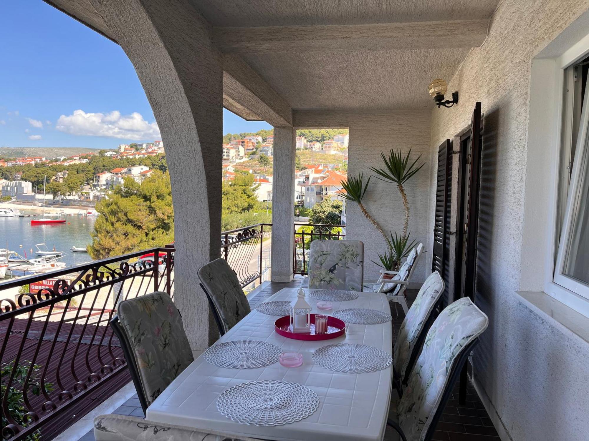 Apartments Villa Mirella Traù Esterno foto